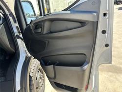 2023 Iveco Daily 70-180