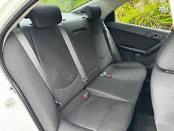 2010 Kia Cerato Si TD MY10 Clear White