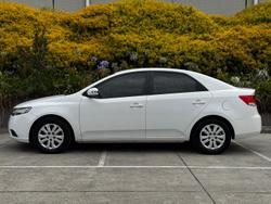 2010 Kia Cerato Si TD MY10 Clear White