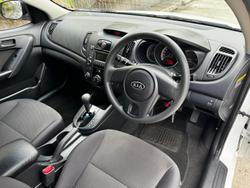 2010 Kia Cerato Si TD MY10 Clear White