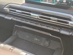 2025 MG MGU9 Explore Pro EKK1C MY25 4X4 Dual Range Highland Green