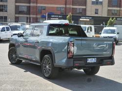 2025 MG MGU9 Explore Pro EKK1C MY25 4X4 Dual Range Highland Green