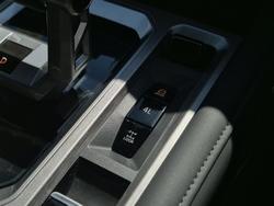 2025 MG MGU9 Explore Pro EKK1C MY25 4X4 Dual Range Highland Green