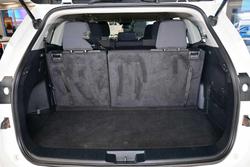 2024 Toyota Kluger GX