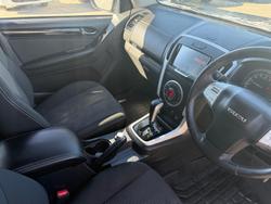 2021 Isuzu MU-X LS-U