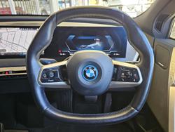 2023 BMW iX xDrive40 Sport I20 AWD Black Sapphire