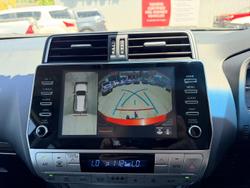 2023 Toyota Landcruiser Prado VX