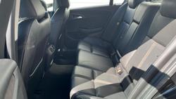 2016 Holden Special Vehicles Clubsport R8 SV Black