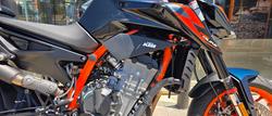 2023 Ktm 890 DUKE R ORANGE