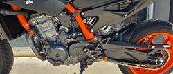 2023 Ktm 890 DUKE R ORANGE
