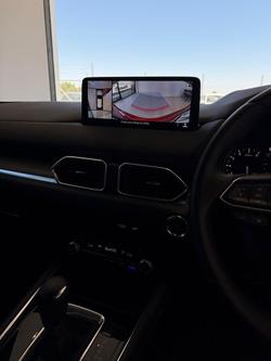 2022 Mazda CX-5 Akera