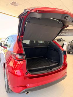 2022 Mazda CX-5 Akera