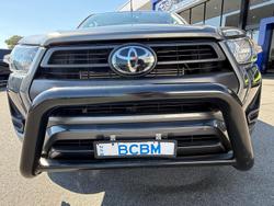 2020 Toyota Hilux SR