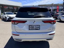 2023 Mitsubishi Outlander Exceed Tourer