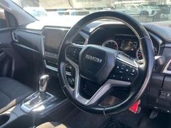 2021 Isuzu D-MAX LS-U