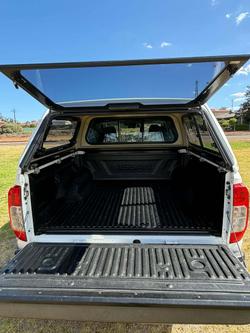 2015 Nissan Navara ST