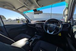 2021 Toyota Hilux SR