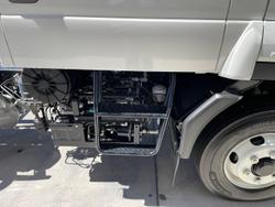 2025 Isuzu F Series FRR 110-240 AM C52