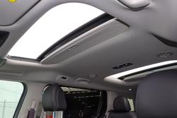 2024 Kia Carnival GT-Line HEV