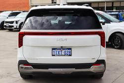 2024 Kia Carnival GT-Line HEV