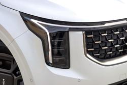 2024 Kia Carnival GT-Line HEV