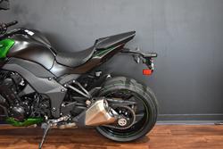 2025 Kawasaki Z1000 Green