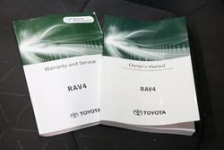 2022 Toyota RAV4 GXL