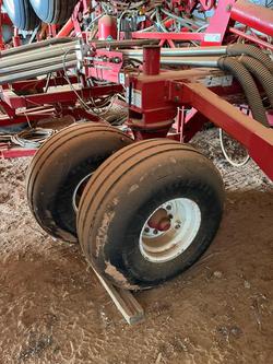 2015 Morris Contour C2 80Ft Air Seeder