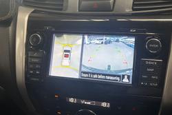 2018 Nissan Navara ST-X