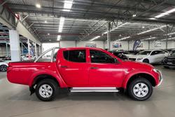 2014 Mitsubishi Triton GLX