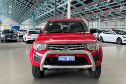 2014 Mitsubishi Triton GLX