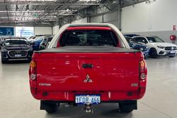 2014 Mitsubishi Triton GLX