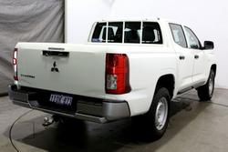 2024 Mitsubishi Triton GLX