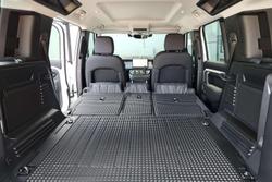 2025 Land Rover Defender 110 D250 S