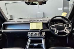 2025 Land Rover Defender 110 D250 S