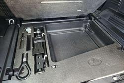 2025 Land Rover Defender 110 D250 S