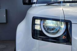 2025 Land Rover Defender 110 D250 S