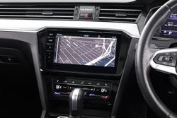 2023 Volkswagen Passat 206TSI R-Line