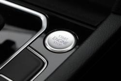 2023 Volkswagen Passat 206TSI R-Line
