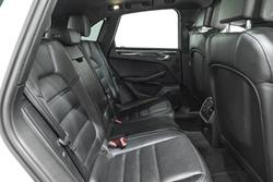2014 Porsche Macan Turbo