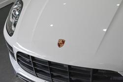 2014 Porsche Macan Turbo
