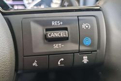 2024 Nissan X-TRAIL ST-L