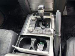 2019 Toyota Landcruiser VX