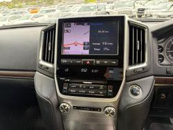 2019 Toyota Landcruiser VX