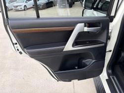 2019 Toyota Landcruiser VX