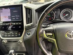 2019 Toyota Landcruiser VX