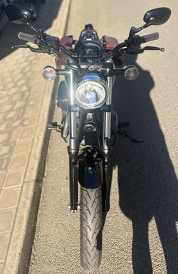 2014 Yamaha Bolt (XVS950CU) Bolt Black