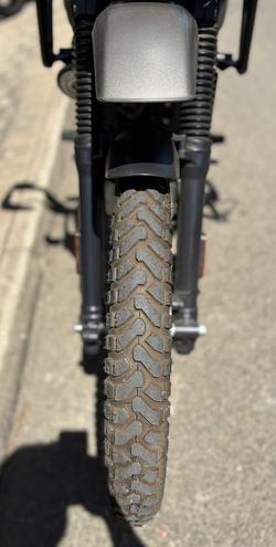 2022 Royal Enfield Himalayan E5 Base Himalayan Grey