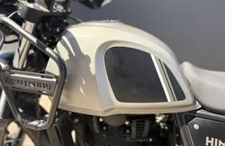 2022 Royal Enfield Himalayan E5 Base Himalayan Grey