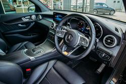 2021 Mercedes-Benz GLC-Class GLC300